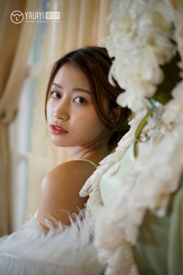 美女裸体写真艺术视频